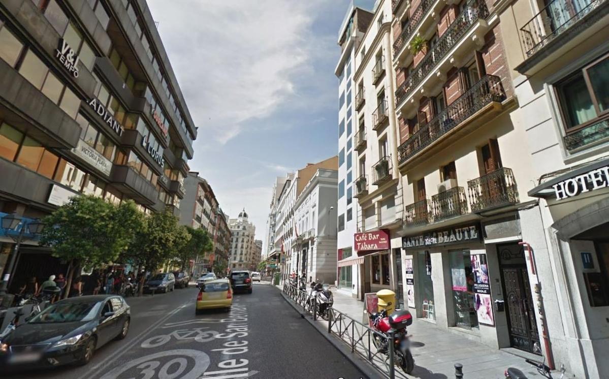 Ap Edificio Gran Via -Quinto Piso Sin Ascensor- Leilighet Madrid Eksteriør bilde