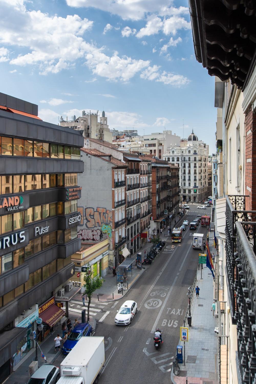 Ap Edificio Gran Via -Quinto Piso Sin Ascensor- Leilighet Madrid Eksteriør bilde